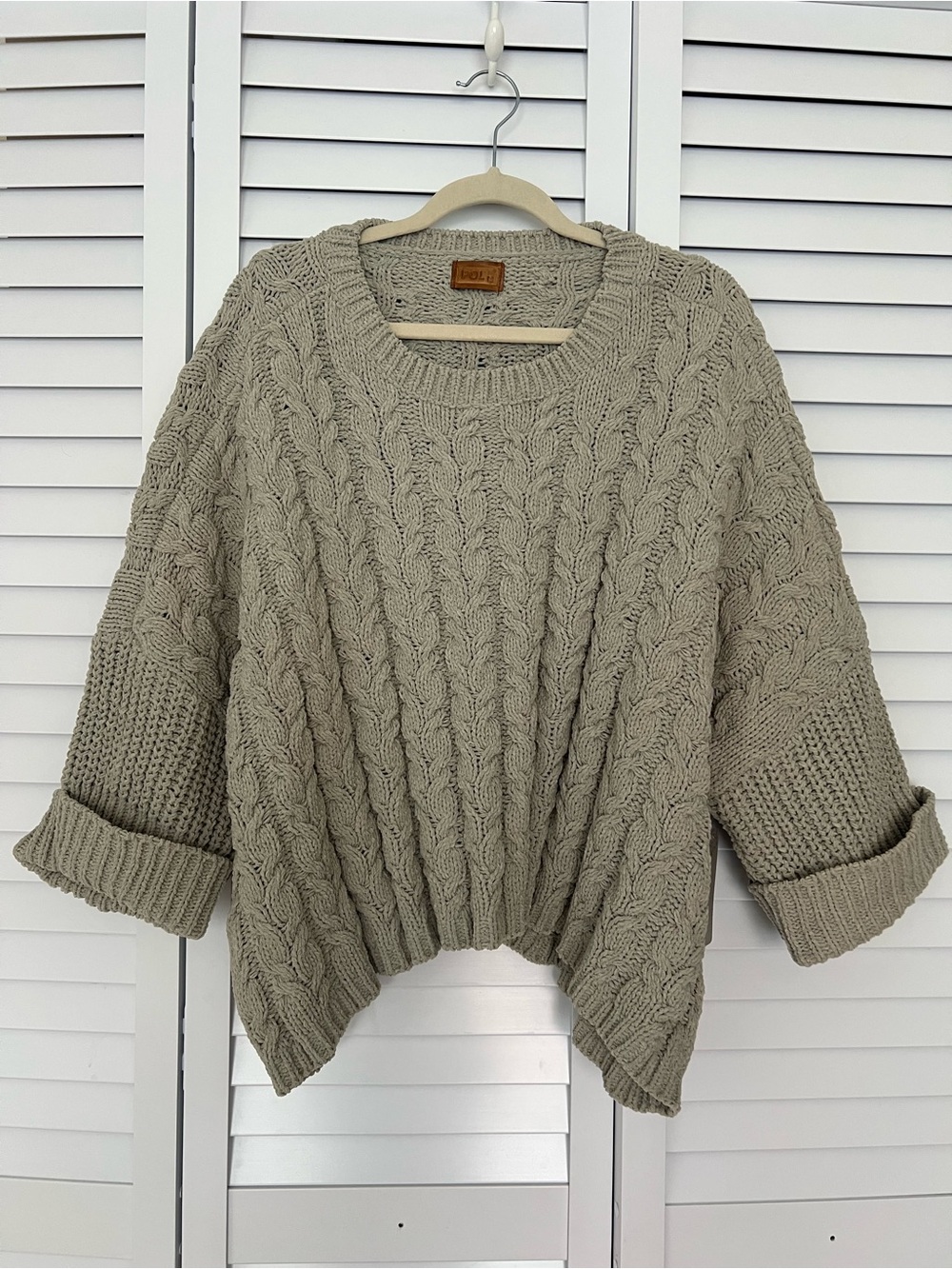 POL Cable Knit Oversized Sweater Crew Neck Cropped green size medium